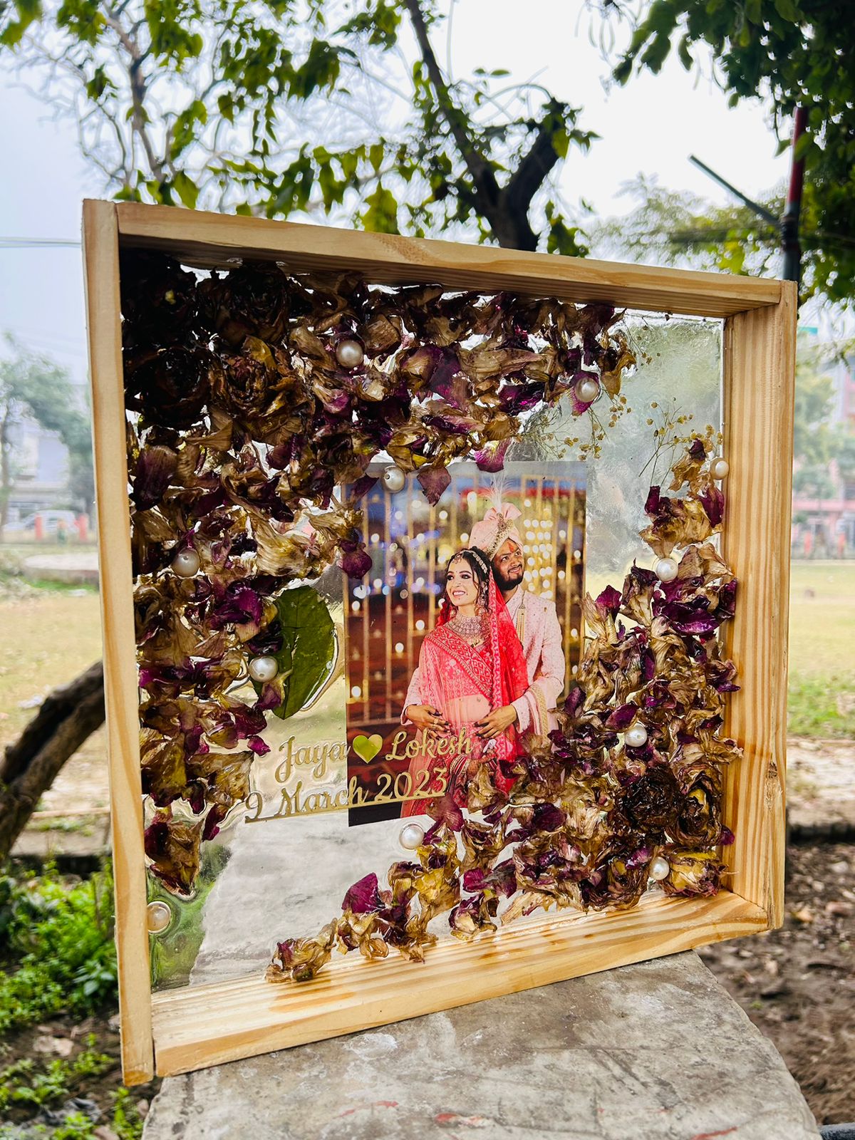 Varmala Preservation Wooden Frame-04