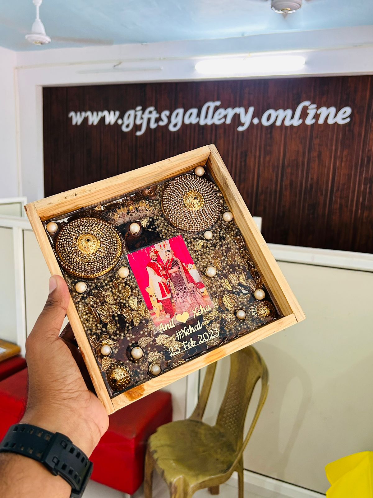 Varmala Preservation Wooden Frame-15