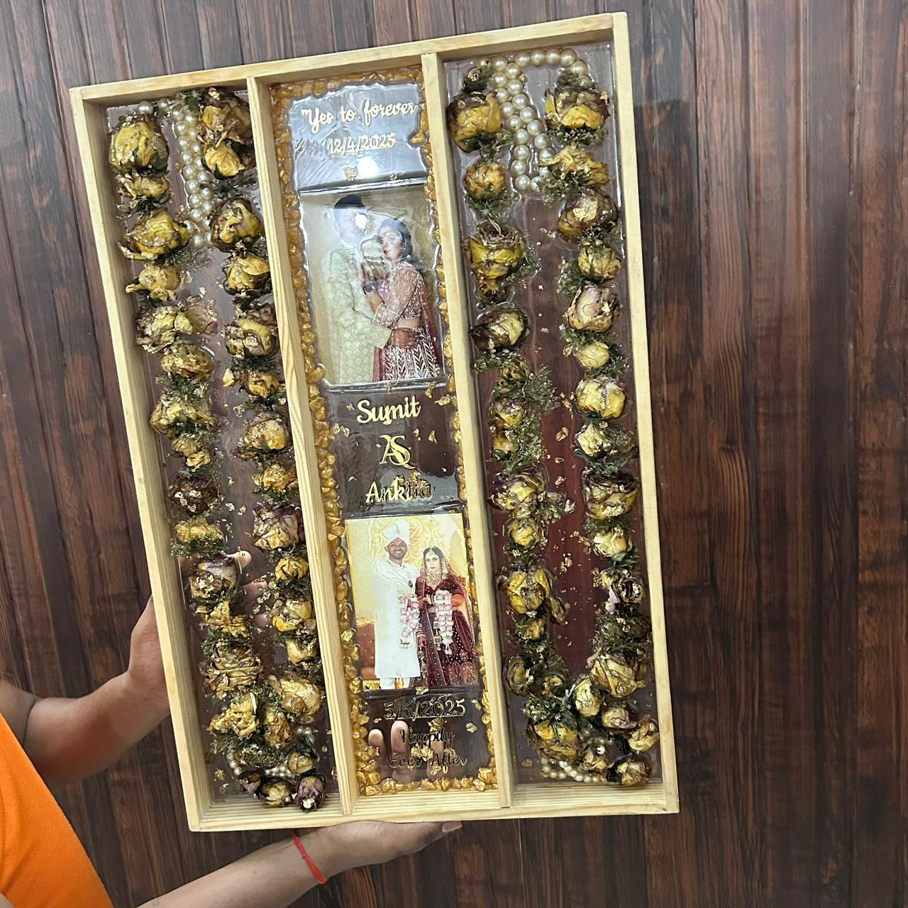 Varmala Preservation Wooden Frame-20