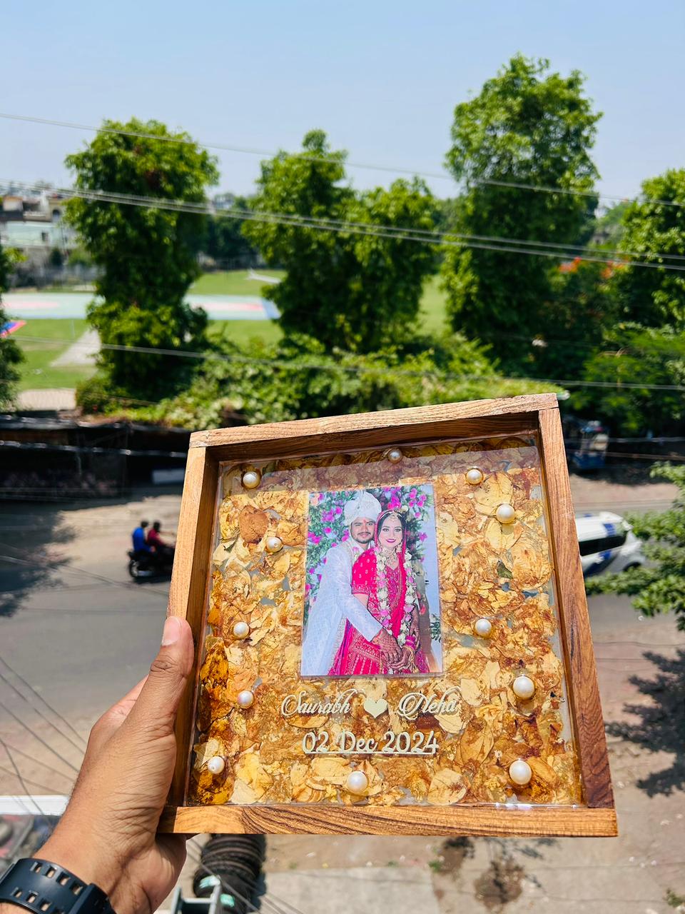 Varmala Preservation Wooden Frame-21