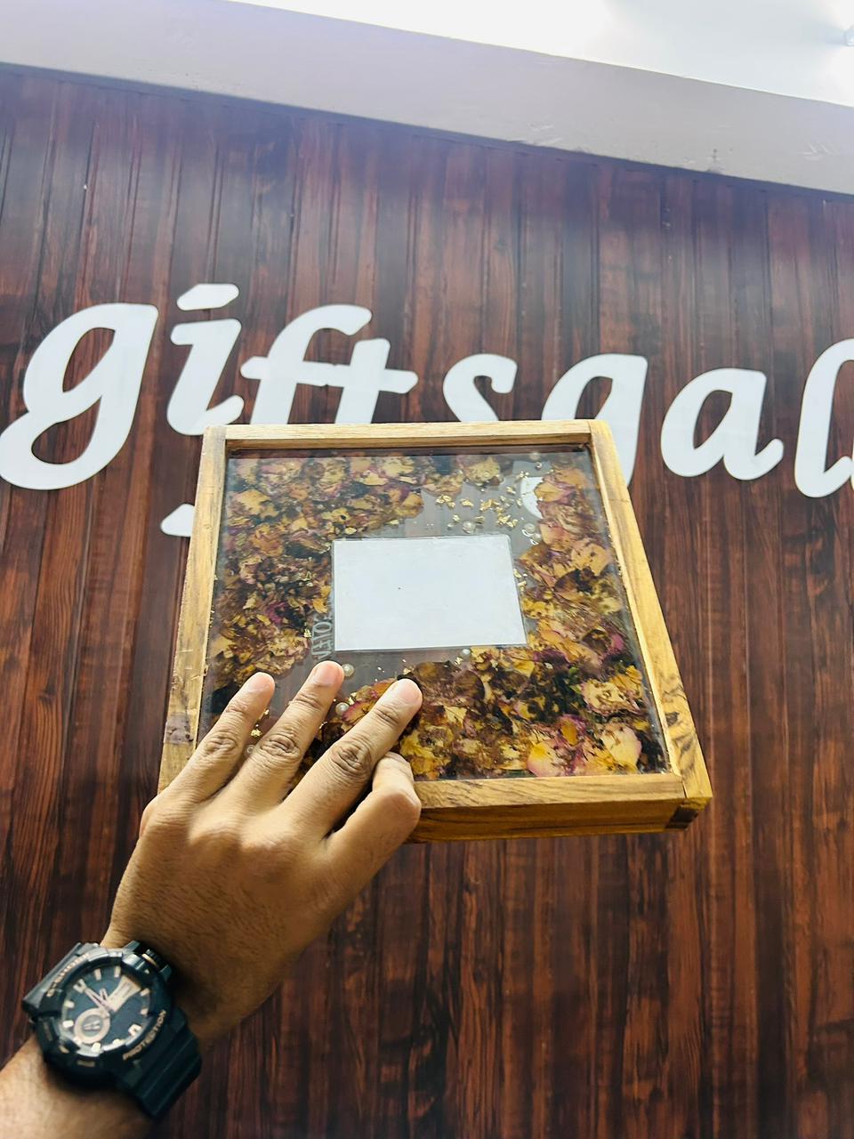 Varmala Preservation Wooden Frame-19