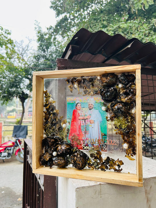 Varmala Preservation Wooden Frame-02