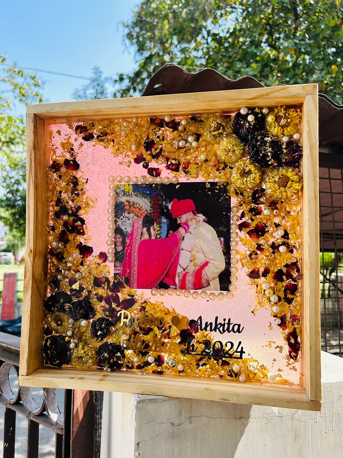 Varmala Preservation Wooden Frame-09