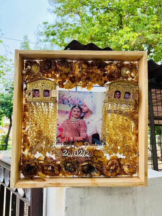 Varmala Preservation Wooden Frame-12