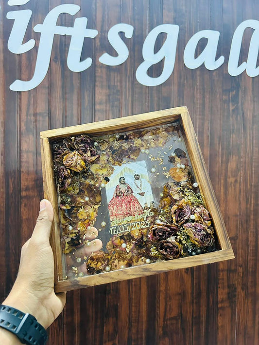 Varmala Preservation Wooden Frame-19