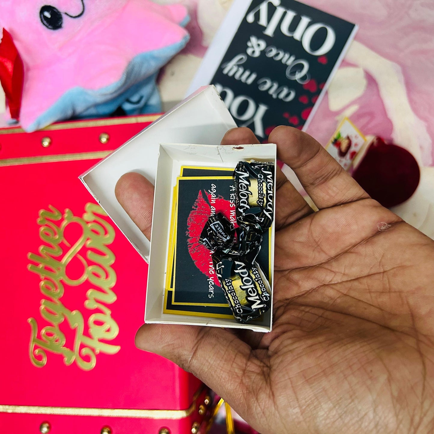 Valentine Combo 1-7 Days Hamper