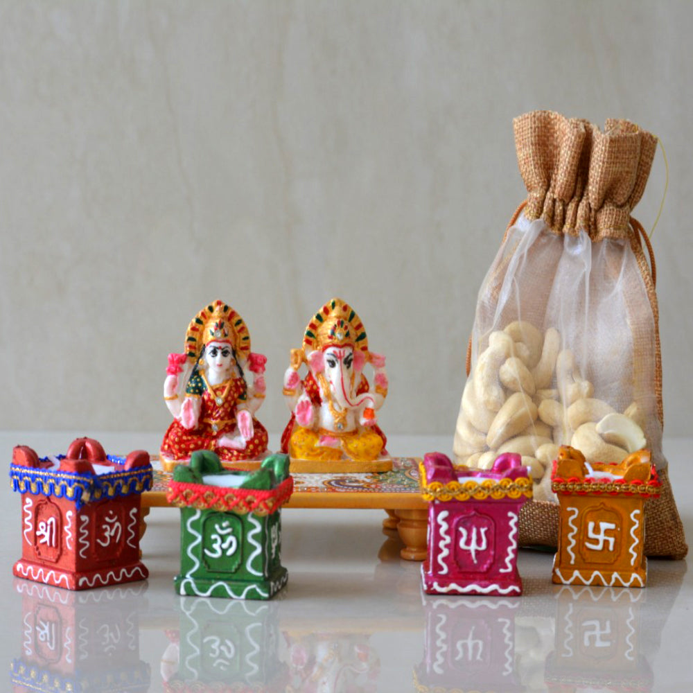 LAXMI GANESH JI+DIYA+DRY FRUIT HAMPER