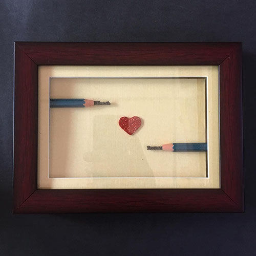 2 Pencils Engraving